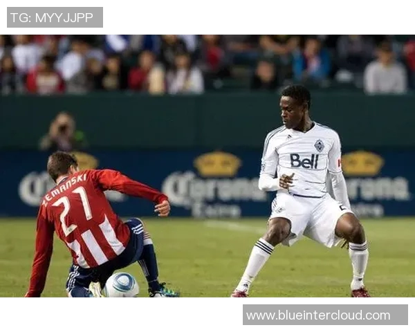 科林蒂安与独立队激战正酣谁能在这场对决中笑到最后