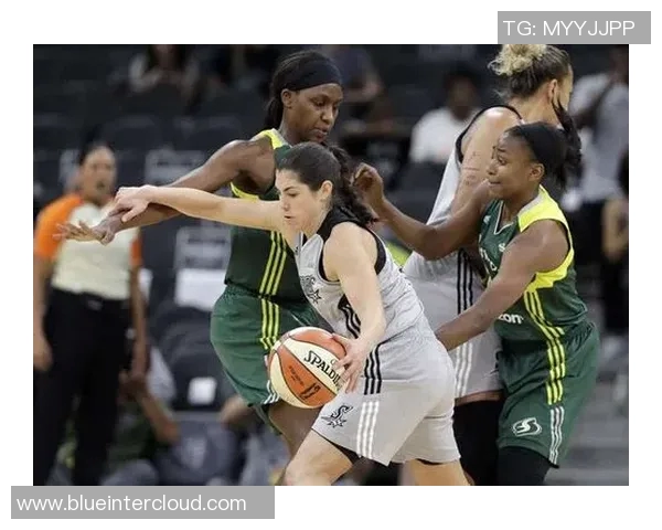 银星与风暴精彩对决比赛视频回顾及精彩瞬间分析