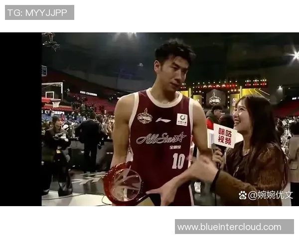 邹雨宸：从篮球新星到职业生涯巅峰的奋斗历程与荣耀时刻