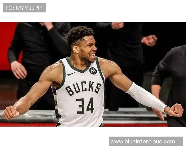 骑士与尼克斯激战正酣比分胶着引发球迷热议 骑士与尼克斯激战正酣比分胶着引发球迷热议