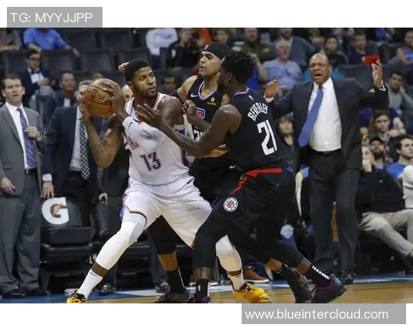 2014年NBA季后赛雷霆与快船天王山之战的激烈对决与精彩瞬间回顾