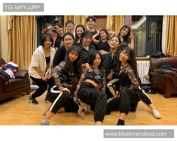 全国街舞大赛特别报道：北京飞盘队如何在舞台上实现自我突破与成长