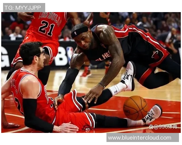 热火与76人激战正酣谁能在季后赛中笑到最后