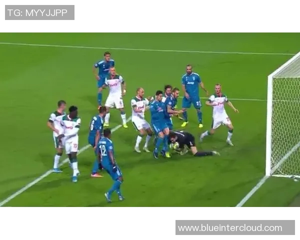 莫火车头与尤文图斯的巅峰对决谁能笑到最后揭开足球战术的神秘面纱