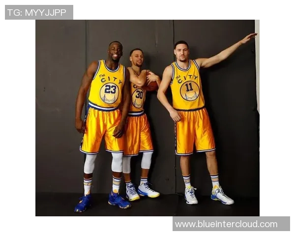 南京足球队在最新状态排行榜中荣登第4名展现强劲实力与潜力